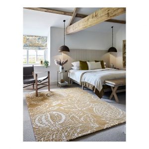 Sanderson Tapis laine effet 3D tuft&eacute; main floral design Cantaloupe 140x200 Ocre