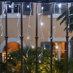 Blach&egrave;re illumination Guirlande stalactite solaire led 8m blanc pur