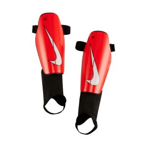 Nike Prot&egrave;ge-Tibias Charge Ready - Rouge/Noir/Blanc, pointure Large/170-180cm - Rouge - Taille Large/170-180cm