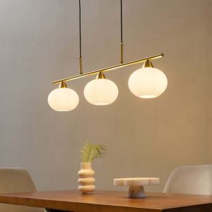 Kosilum Suspension triple dorée abat-jours en verre blanc - Alcyone