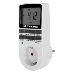 Orbegozo 17553 numérique hebdomadaire, 16 programmes, flexibilité d'utilisation 24/7, Modes de Fonctionnement : on/Off/Auto, Batterie Incluse, Noir