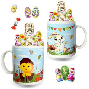 Image de Assortiment de 2 Mugs de P&acirc;ques garnis de 20 petits chocolats: Kinder Schoko-Bons, Moulages et Oeufs | Id&eacute;al pour offrir ou d&eacute;corer