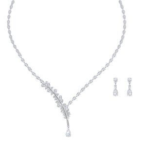 Image de Swarovski Coffret 5506752 - Collier et Clous D'oreilles Métal Argenté Motifs Plumes Cristaux Incolores Femme
