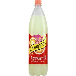 Image de Schweppes Extraits orange et arômes pamplemousse, citron vert et mandarine, boisson gazeuse - La bouteille de 1,5L