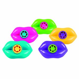 Image de 5 sifflets bouches