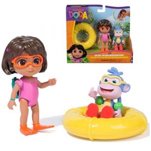 Spin Master Dora, Set d'aventure Date Un Plongeon, avec Accessoires et Figurines de Dora et Bottes, Jouets pour garçons et Filles à partir de 3 Ans