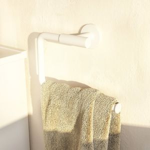 COSMIC Architect Sp Anneau porte-serviette de salle de bain barre de serviette blanc mat murale seulement viss&eacute;