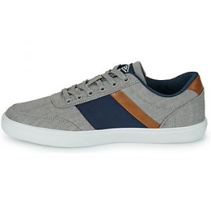 Umbro Baskets basses UM RILEY Gris - Taille 40,41,42,43,44,45,46