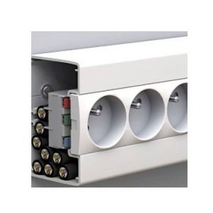 Schneider Electric Goulotte PVC Optiline 45 à clipsage direct - L95 x H55mm