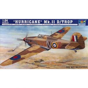 Trumpeter Maquette avion : Hawker Hurricane IID Trop