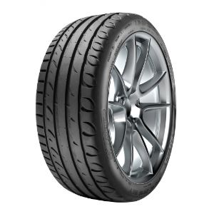 Image de Taurus 205/40 R17 84W Ultra High Performance XL