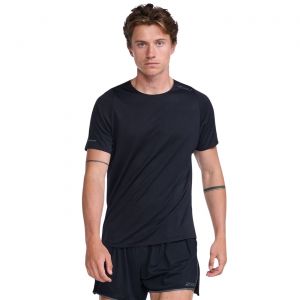 2XU Light Speed Tech Tee Men, noir S T-shirts course &agrave; pied