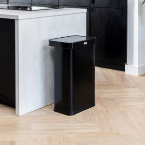 Deleca Sensor Waste Bin 50 Liter - Avec FreshAura Odour Control - Poubelle à fermeture lente - Poubelle en acier inoxydable - Noir