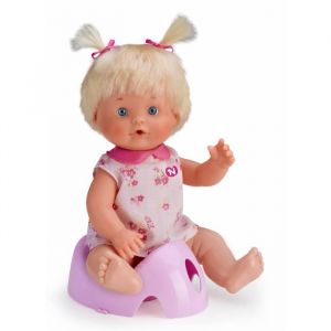 Nenuco Poupée boit et fait pipi