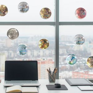 Plage Stickers Décoratifs Noël 29,7 cm X 21 cm, Billes Multicolores, Argentées, Dorées, Électrostatiques, Brillantes et Festives pour la Maison.