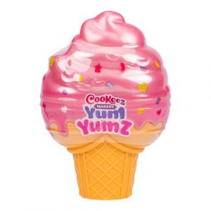 COOKEEZ MAKERY Coffret Duo Yum Yumz, Aussi Amusant Que délicieux ! Ajoute Les ingrédients et découvre 2 Peluches Surprises parfumées dans Un Cornet de Glace à Personnaliser. 30+ à Collectionner