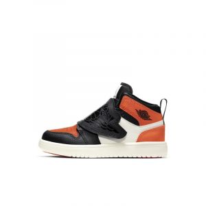 Nike Chaussure Sky Jordan 1 pour enfant - Noir - Taille 33