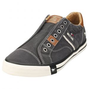 Mustang 4072-403-9, Baskets Enfiler Homme, Noir (Schwarz 9), 46 EU