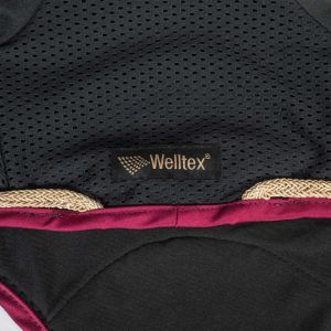 Back On Track Bonnet night collection