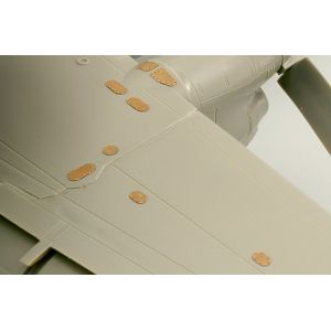 Eduard MAQUETTE E 2C SURFACE PANELS KINETI/48 48640