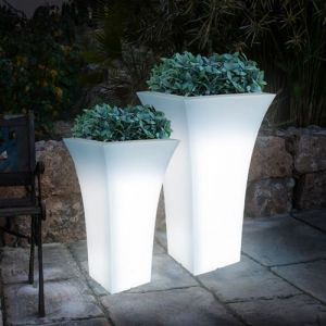 Image de Vase L ineux Haut Carr&eacute; Ext&eacute;rieur Design Moderne Avec Kit D&rsquo;&eacute;clairage Patio | 48x48x85