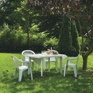 Imagin Salon de jardin en résine – Table ovale et 4 fauteuils Blanc 137x85x72 cm