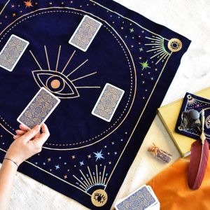 Nappe de divination bleue Message à l'univers