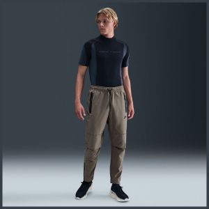 Nike Pantalon tissé Tech