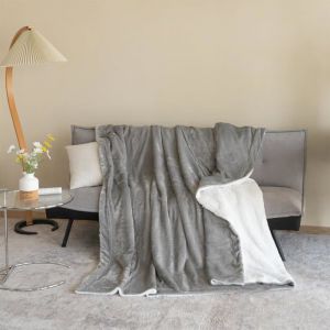 Couverture Plaid - 130x150cm - Couverture en Sherpa - pour Canapé - Chaude - pour L'hiver et L'autonme - Gris