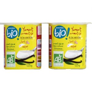 Monoprix Bio Yaourt aromatis&eacute; &agrave; la vanille au lait entier bio - Les 4 pots de 125g