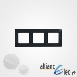 Legrand Plaque de finition triple Onyx Niloe