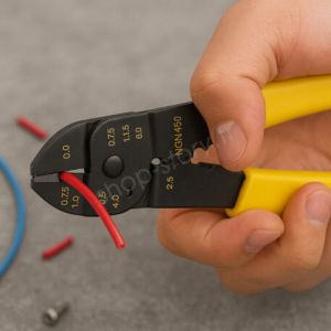 Pince à Dénuder Multifonctions 5 en 1 – Dénuder, Couper, Sertir, Mesurer & Couper Boulons