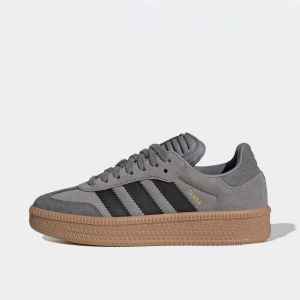 Adidas Originals Samba XLG (GS) Unisex OG gris Taille 37 1/3 Chaussures - Couleur gris - Taille 37.333