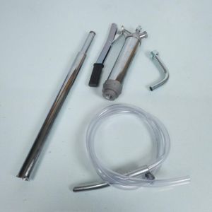 Motul Pompe &agrave; huile manuelle Samoa pour f&ucirc;t 60L/205L + tuyau PVC