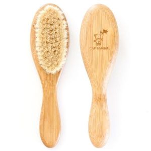 Brosse &agrave; cheveux pour b&eacute;b&eacute; coloris beige en bambou Cap Bambou - 60 g