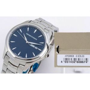 Emporio Armani MONTRE HOMME SWISS MADE avec JOUR et DATE. BRACELET et CADRAN en ARGENT ARS8608