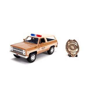 Jada Toys TOYS - 1/24 - CHEVROLET K5 BLAZER + BADGE - STRANGER THINGS 1980 - 253255003 - 31111GD