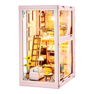 Dam Appartement rosa. Coin lecture r&eacute;aliste avec de grands d&eacute;tails.