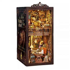 Dam Biblioth&egrave;que des merveilles. Book nook en bois, design 3d r&eacute;aliste.