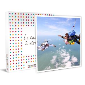 Image de Smartbox Saut en parachute pour 2 au-dessus des plages normandes et falaises d&rsquo;&Eacute;tretat - Coffret Cadeau -