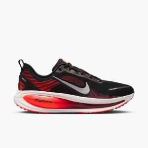 Nike Vomero 18 - homme - noir