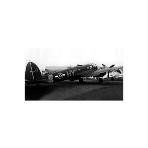 ICM 48268 MAQUETTE CAPTURED HEINKEL 1/48 1/48 - Maquette d'avion 48268