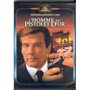 James Bond : L'Homme au pistolet d'or - avec Roger Moore