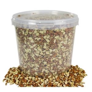 Arachides fendues 5L &ndash; M&eacute;lange d&rsquo;aliments frais de qualit&eacute; pour les oiseaux sauvages et de jardin.