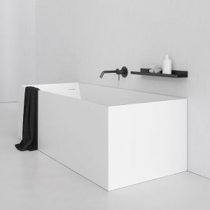 SQUARE 150 - Baignoire ilot en Solid Surface 150 x 68 x 58(h) cm