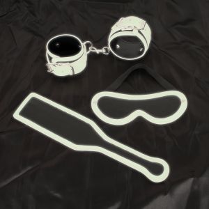 Image de Bad Kitty Pack BDSM Phosphorescent 3 Pi&egrave;ces