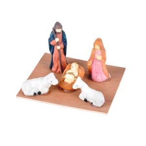 5 Santons porcelaine scene native
