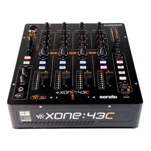 Image de Allen & Heath Xone 43c