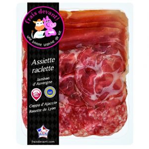 Frais Devant L'assiette raclette (jambon d'auvergne - rosette - coppa d'ajaccio)