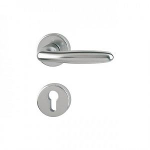 Hoppe B&eacute;quille double sur rosaces rondes Verona &eacute;p 38-47 mm avec rosaces de fonction cl&eacute; i finition aspect inox F9 FRANCE EURL